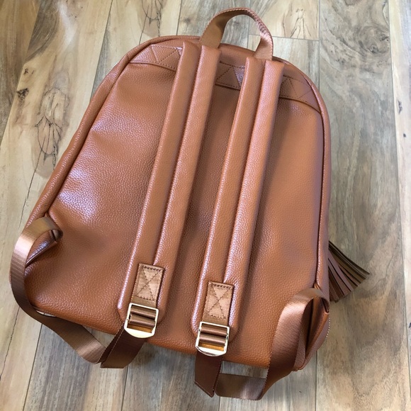 ✨EXCLUSIVE✨YL🌱Essential Oil Backpack‼️ - Picture 9 of 11